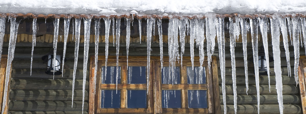 spray foam prevents ice dams by providing proper insulation in Fort Meyers attic spaces